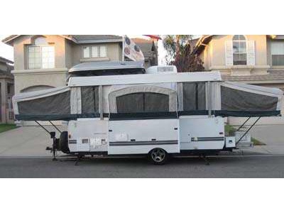2004 26� Fleetwood Highlander Hemlock w/
