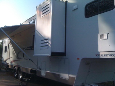2005 Fleetwood Prowler Ax6