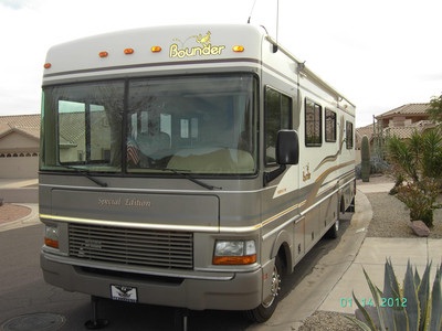 2001 Bounder 31W Spec Edit 25600 $41500