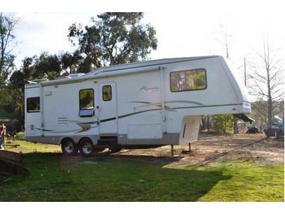 2001 Alpenlite Valhalla 29RK 