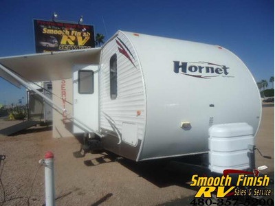 2009 Keystone Hornet
