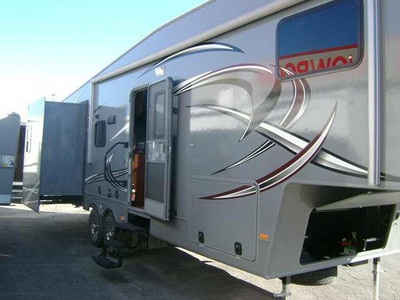 2012 Greystone 32RL!!! Great floor plan 