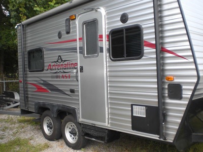 Toy Hauler 2008 Coachman Adrenaline Blas