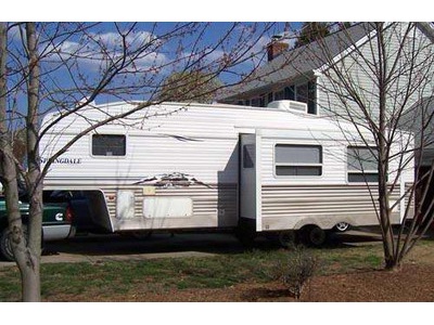 2006 32� Keystone Springdale w/slide