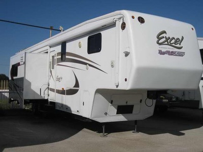 2009 Peterson Excel 39 TOY HAULER 3 Sld