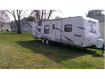 2008 Puma 27 ft gently used trailer