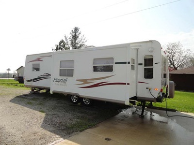 2007 Flagstaff 831RLSS