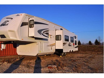 2010 Jayco Eagle 365 BHS in Kansas