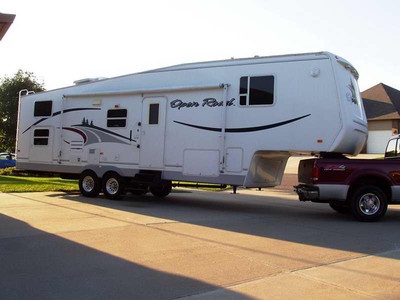 2004 Pilgrim International Open Road 
