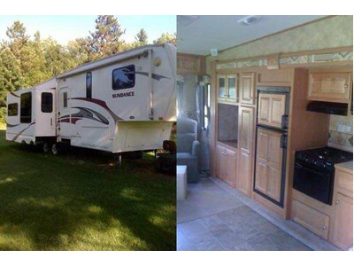 2008 33� Heartland Sundance w/3 slides