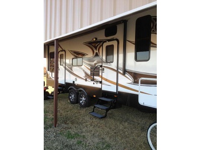 2011 Fuzion Toy Hauler Touring Edition 