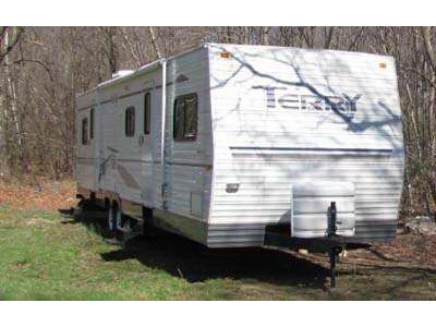 2004 39� Terry 390 w/2 slides