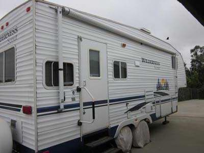 2007 28� Fleetwood Wilderness Scout w/sl
