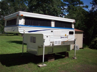 2006 "Sun Valley" Pop-up truck Camper