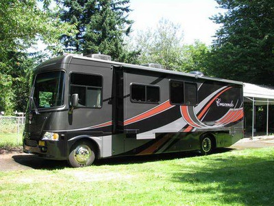 2008 Gulf Stream Crescendo in Oregon