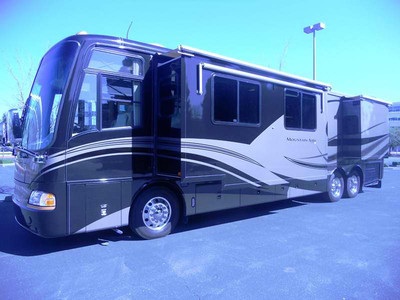 2006 Newmar Mountain Aire in California