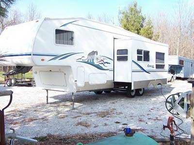 2003 31� Keystone Cougar w/slide