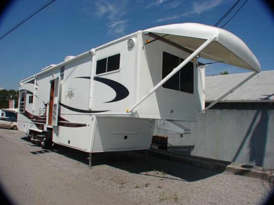 ALFA GOLD 37 CUSTOM FIFTH WHEEL 2008