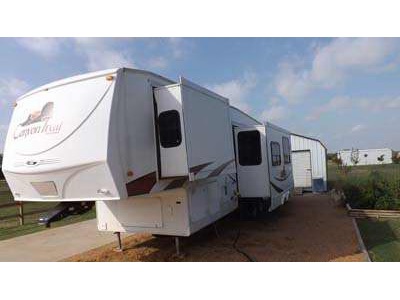 2010 37� Gulf Stream Canyon Trail w/4 sl
