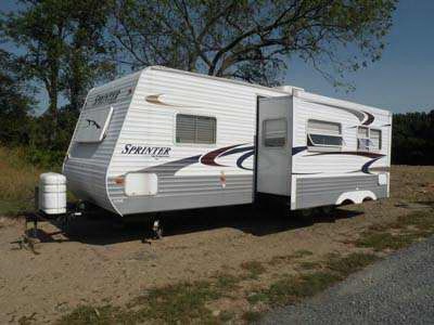 2004 30� Keystone Sprinter w/slide