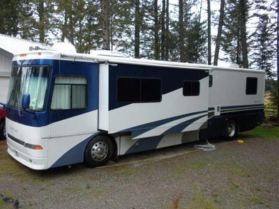 2000 Alpine 40FDS in Montana