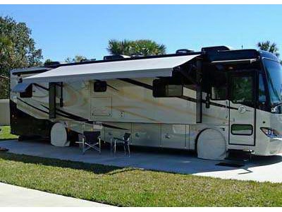 2011 40.5� Tiffin Phaeton w/4 slides
