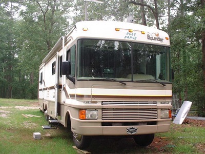 36 Bounder Must Sell.Just reduced price 