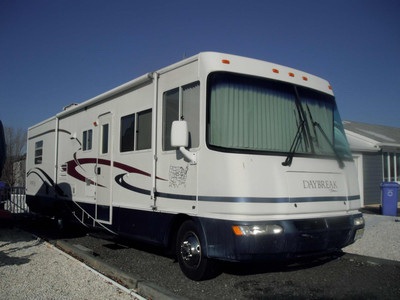 Ford f550 damon daybreak