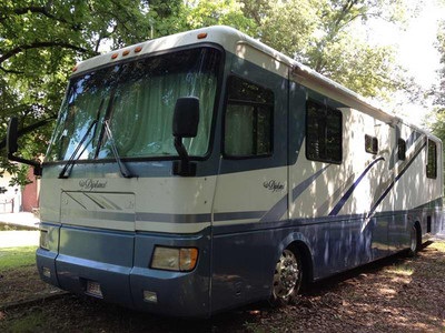 2000 Monaco Diplomat in Alabama
