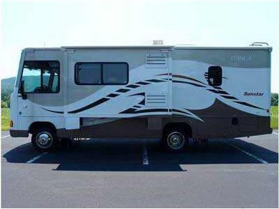 2011 26� Itasca Sunstar w/2 slides
