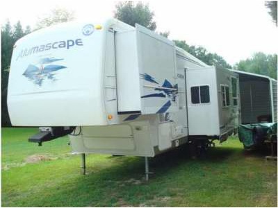 2004 29� Holiday Rambler Alumascape w/3 