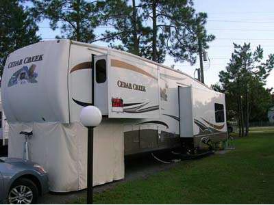 2010 36� Forest River Cedar Creek w/3 sl