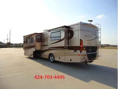  2005 Fleetwood Discovery