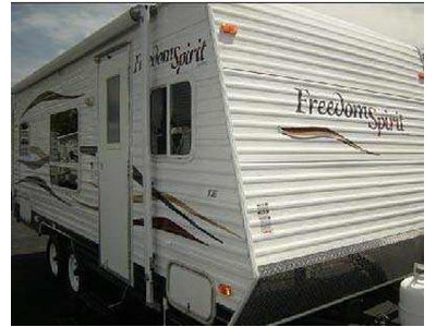 2006 18� Freedom Spirit Travel Trailer