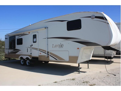 2007 LAREDO 31RLSS 5TH WHEEL**LIKE NEW**