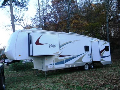 2006 Forest River Cardinal in Tennessee