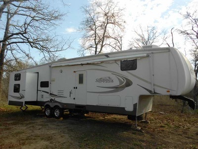 2008 Forest River Sandpiper 375QBQ