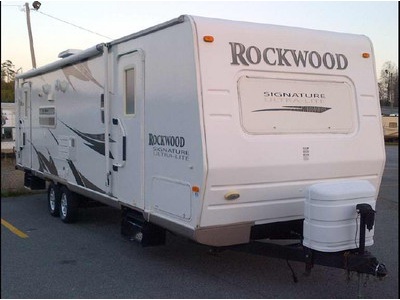 2008 Forest River Rockwood Signature