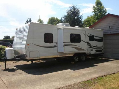 2008 Skyline Nomad M-239 LTE in Oregon