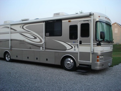 1999 Fleetwood Discovery