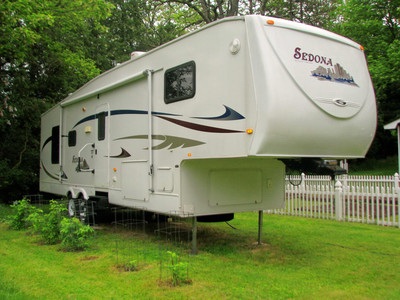 PRICE REDUCED  07 GULF STREAM SEDONA