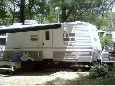 2004 29 foot Keystone, trailer