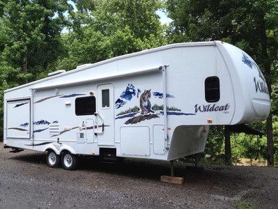 2008 Forest River Wildcat M-QBBS 