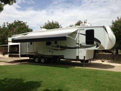 2011 39� Forest River Sandpiper w/4 slid