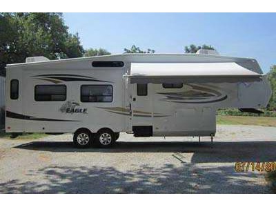 2010 35� Jayco Eagle w/3 slides