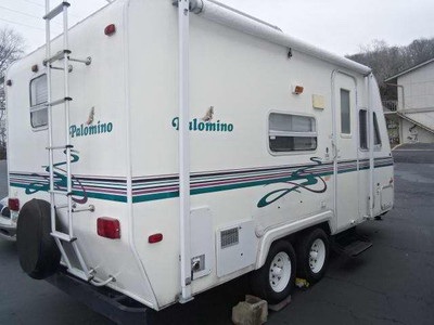2001 PALOMINO STAMPEDE ULTRA LIGHT