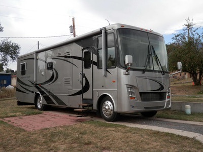 2006 Newmar Kountry Star 3540 Low Miles