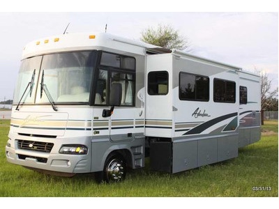 2004 Winnebago Adventurer 33V in Georgia