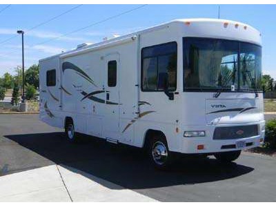 2008 31 Winnebago Vista 30b w/side