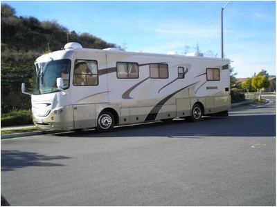 2005 Coachmen Cross Country 354MBS